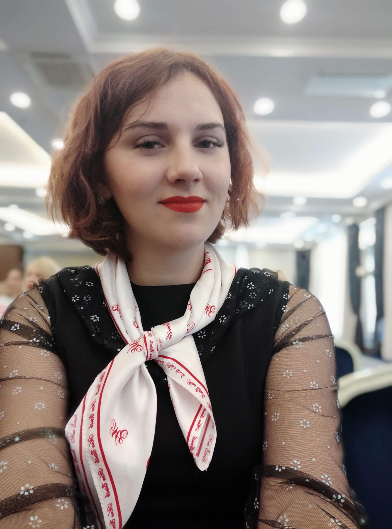 жданова